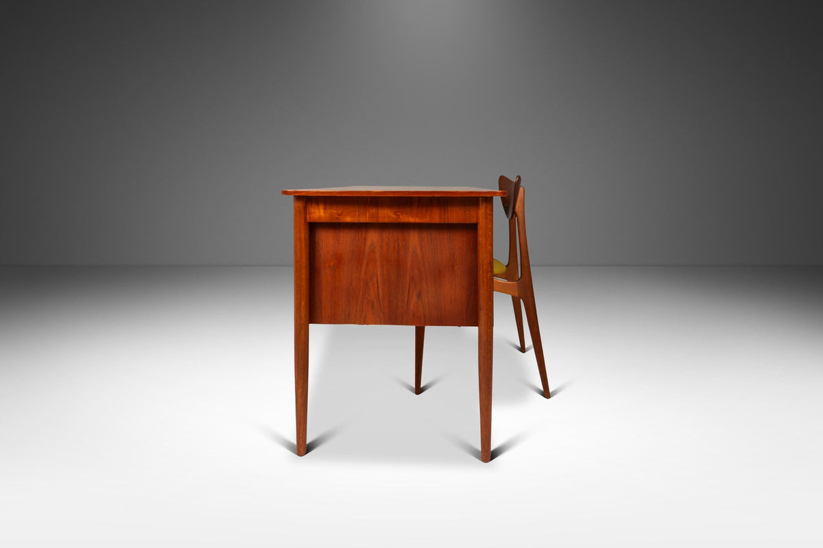 Petite Danish Mid-Century Modern Six-Drawer Writers Desk in Teak with