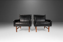 Load image into Gallery viewer, Set of Two (2) Lounge Chairs in Walnut / Vinyl Attributed to Milo Baughman, USA, c. 1950s-ABT Modern