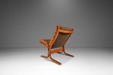 Load image into Gallery viewer, Set of Two (2) Scandinavian Mid-Century Modern "Siesta" Chairs in Leather by Igmar Relling for Westnofa, Norway, c. 1970's-ABT Modern