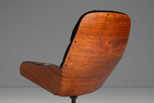 Load image into Gallery viewer, Rare Mid-Century Modern "Mrs." Lounge Chair in Walnut & Original Vinyl by George Mulhauser for Plycraft, USA, c. 1960s