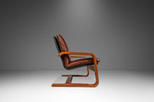 Load image into Gallery viewer, Set of Two (2) Scandinavian Modern Bentwood Lounge Chairs in the Manner of Ingmar Relling, Scandinavia, c. 1980s
