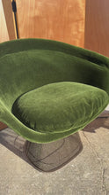 Load and play video in Gallery viewer, Set of Two (2) Mid-Century Modern Lounge Chairs by Warren Platner for Knoll in Luxurious Green Kravet Couture Mohair, USA, c. 1973
