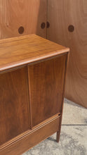 Load and play video in Gallery viewer, Mid-Century Modern Gentlemen's Dresser in Walnut by Barney Flagg for Drexel, Parallel Line, USA, c. 1960's