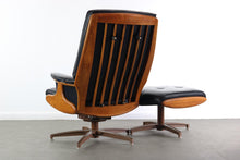 Load image into Gallery viewer, Elegant Lounge Chair and Ottoman Set by Heywood Wakefield-ABT Modern