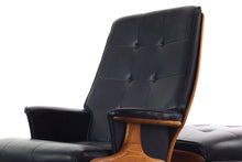 Load image into Gallery viewer, Elegant Lounge Chair and Ottoman Set by Heywood Wakefield-ABT Modern