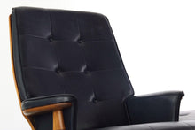 Load image into Gallery viewer, Elegant Lounge Chair and Ottoman Set by Heywood Wakefield-ABT Modern