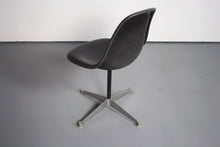 Load image into Gallery viewer, Mid Century Modern Charles Eames Shell Desk Chair for Herman Miller, USA-ABT Modern
