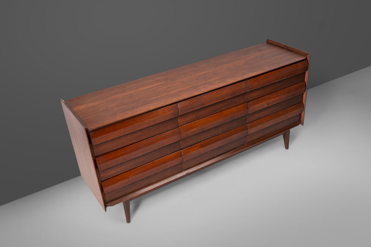 Mid Century Modern Lane First Edition 9-Drawer Dresser in Walnut, c. 1 Mid Century Modern Lane First Edition 9-Drawer Dresser in Walnut, c. 1