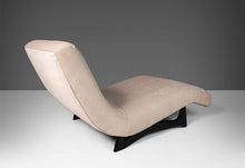 Load image into Gallery viewer, Sculptural Wave Lounge Chair Attributed to Adrian Pearsall for Craft Associates, c. 1960s-ABT Modern