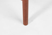 Load image into Gallery viewer, Set of Four (4) Model 122 Dining Chairs by Borge Mogensen for Soborg Mobler, Denmark-ABT Modern