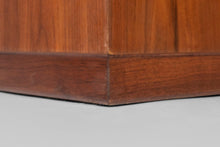 Load image into Gallery viewer, Set of Two (2) Modernist Cubes / End Tables in Walnut After Milo Baughman, c. 1965-ABT Modern