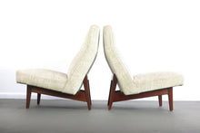 Load image into Gallery viewer, Vintage Jens Risom for Knoll Lounge Chairs in Stunning Original Upholstery on a Walnut Frame-ABT Modern