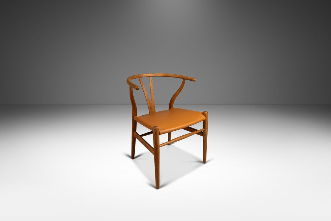 Bespoke CH24 Wishbone Desk Chair in Oak & Leather by Hans Wegner for Carl Hansen and Son (Imported by Illums Bolighus), Denmark, c. 1950s-ABT Modern