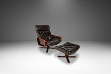 Load image into Gallery viewer, Set of Two (2) Scandinavian Modern Reclining Lounge Chairs &amp; Ottomans by Soda Galvano for Vatne Mobler, Norway, c. 1970s
