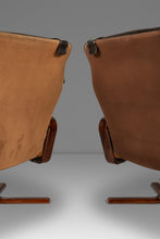Load image into Gallery viewer, Set of Two (2) Scandinavian Modern Reclining Lounge Chairs &amp; Ottomans by Soda Galvano for Vatne Mobler, Norway, c. 1970s
