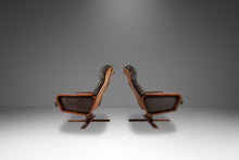 Load image into Gallery viewer, Set of Two (2) Scandinavian Modern Reclining Lounge Chairs &amp; Ottomans by Soda Galvano for Vatne Mobler, Norway, c. 1970s
