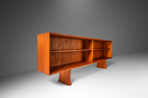 Danish Modern Display Case / Topper in Teak by Bernhard Pedersen for Bernh. Pedersen & Søn, Denmark, c. 1960's-ABT Modern