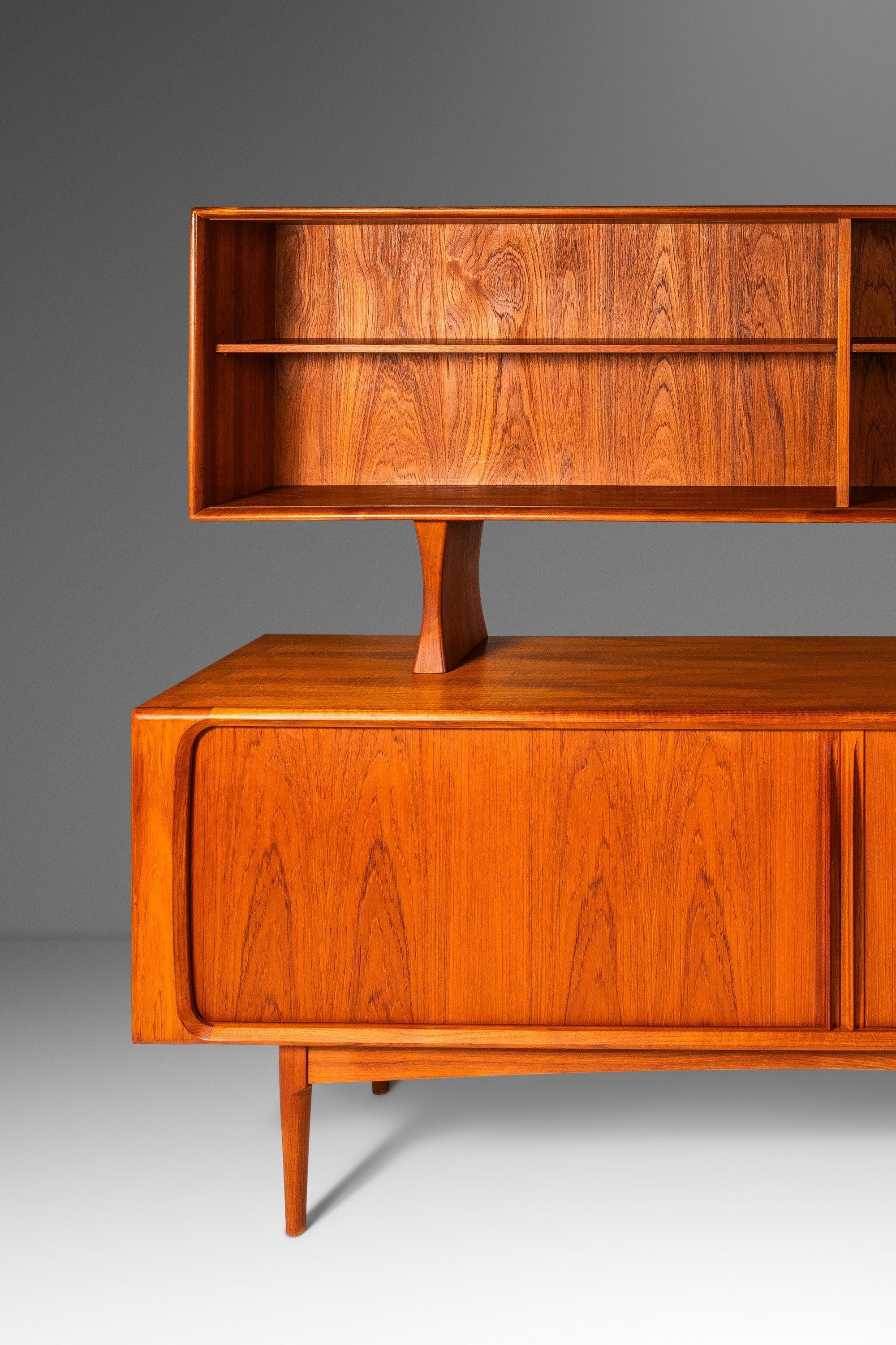 ☆☆☆ページDORIS アンティーク ヴィンテージ レトロ モダン Vintage Danish Mid Century Modern Rosewood Tambour Door Credenza