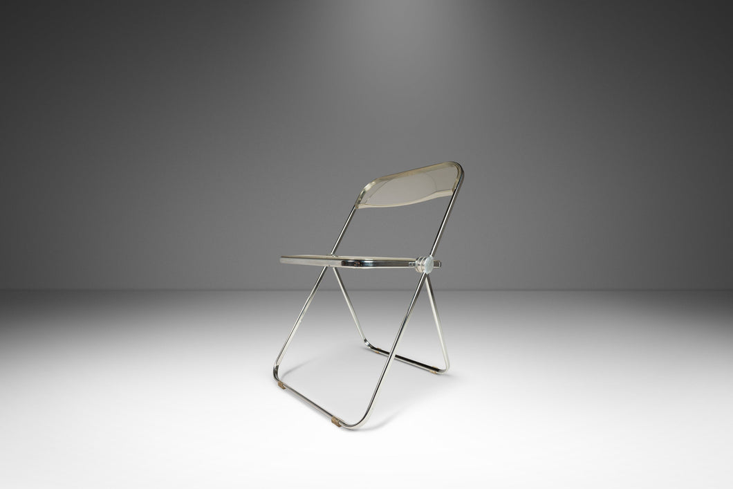 Italian Modern 'Plia' Folding Chair in Lucite and Chrome by Giancarlo Piretti for Anonima Castelli, Italy, c. 1970's-ABT Modern