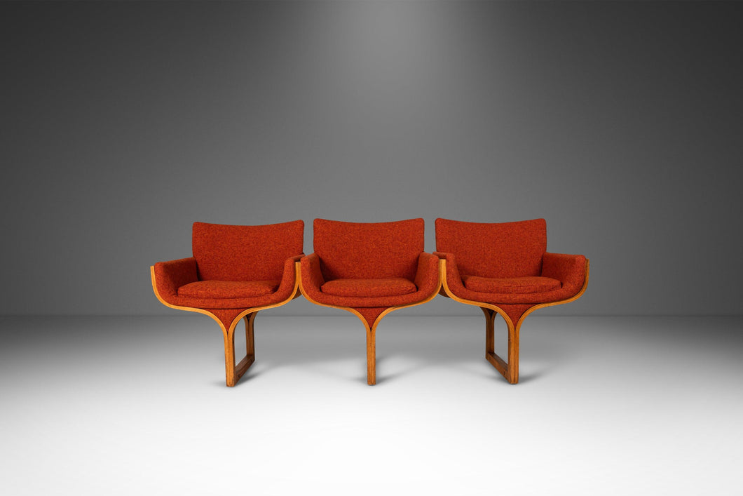 Mid-Century Architectural Tandem Three Seat Bench in Burnt Orange Tweed Attributed to Arthur Umanoff for Madison Furniture, USA, c. 1960's-ABT Modern
