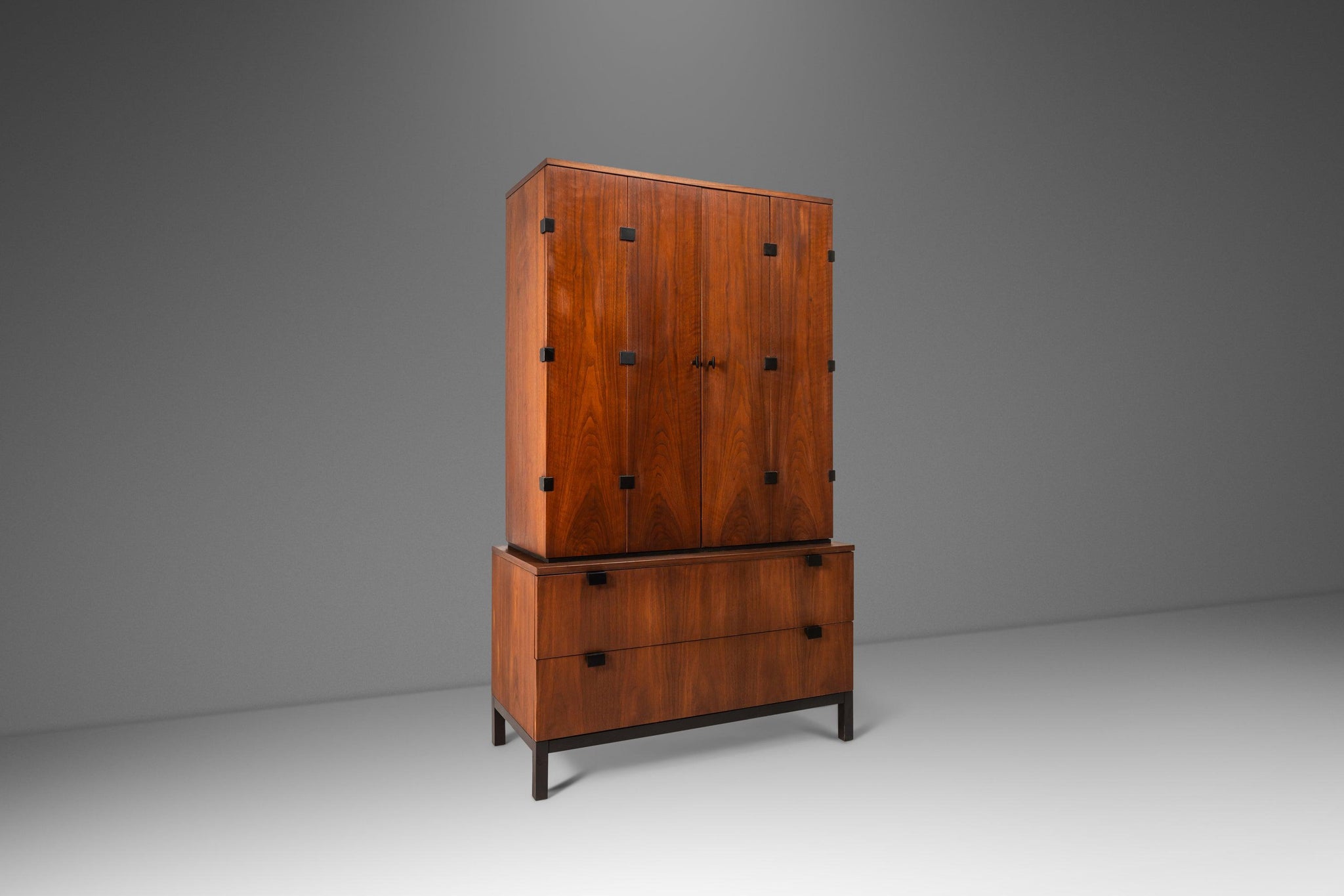 milo mid century modern dresser Mid-Century Modern Bedroom Set w/ Gentlemen's Chest & Nine-Drawer Dres
