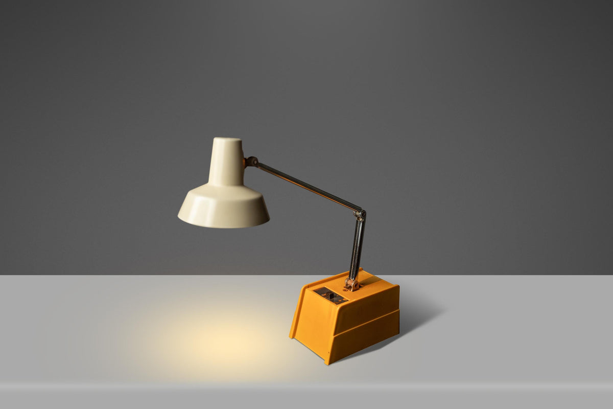 Mid-Century Modern Industrial Tensor Table / Desk Lamp by Mobilite as