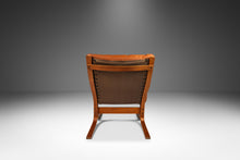 Load image into Gallery viewer, Mid-Century Modern &quot;Siesta&quot; Chair in Stunning Original Condition by Igmar Relling for Westnofa, Norway, c. 1970&#39;s-ABT Modern
