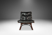 Load image into Gallery viewer, Mid-Century Scandinavian Modern &quot;Siesta&quot; Chair &amp; Ottoman in Stunning Original Condition by Ingmar Relling for Westnofa, Norway, c. 1970&#39;s-ABT Modern

