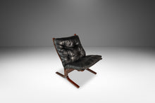 Load image into Gallery viewer, Mid-Century Scandinavian Modern &quot;Siesta&quot; Chair &amp; Ottoman in Stunning Original Condition by Ingmar Relling for Westnofa, Norway, c. 1970&#39;s-ABT Modern
