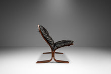 Load image into Gallery viewer, Mid-Century Scandinavian Modern &quot;Siesta&quot; Chair &amp; Ottoman in Stunning Original Condition by Ingmar Relling for Westnofa, Norway, c. 1970&#39;s-ABT Modern
