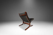 Load image into Gallery viewer, Mid-Century Scandinavian Modern &quot;Siesta&quot; Chair &amp; Ottoman in Stunning Original Condition by Ingmar Relling for Westnofa, Norway, c. 1970&#39;s-ABT Modern
