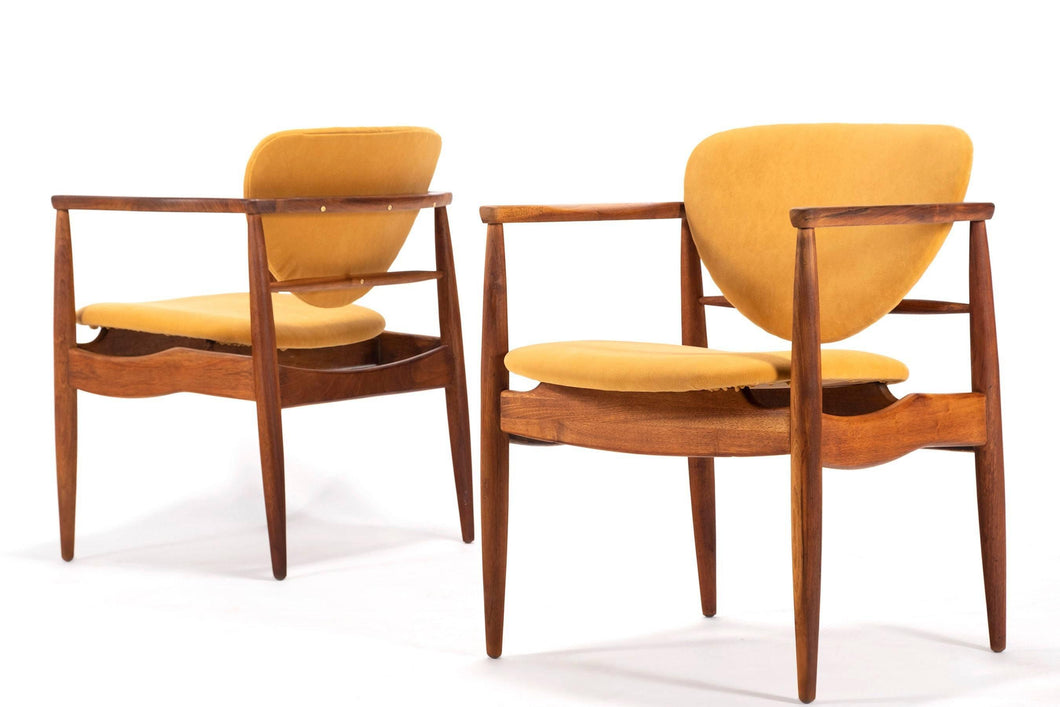 Mt. Airy Armchairs for John Stuart Influenced by Arne Vodder-ABT Modern