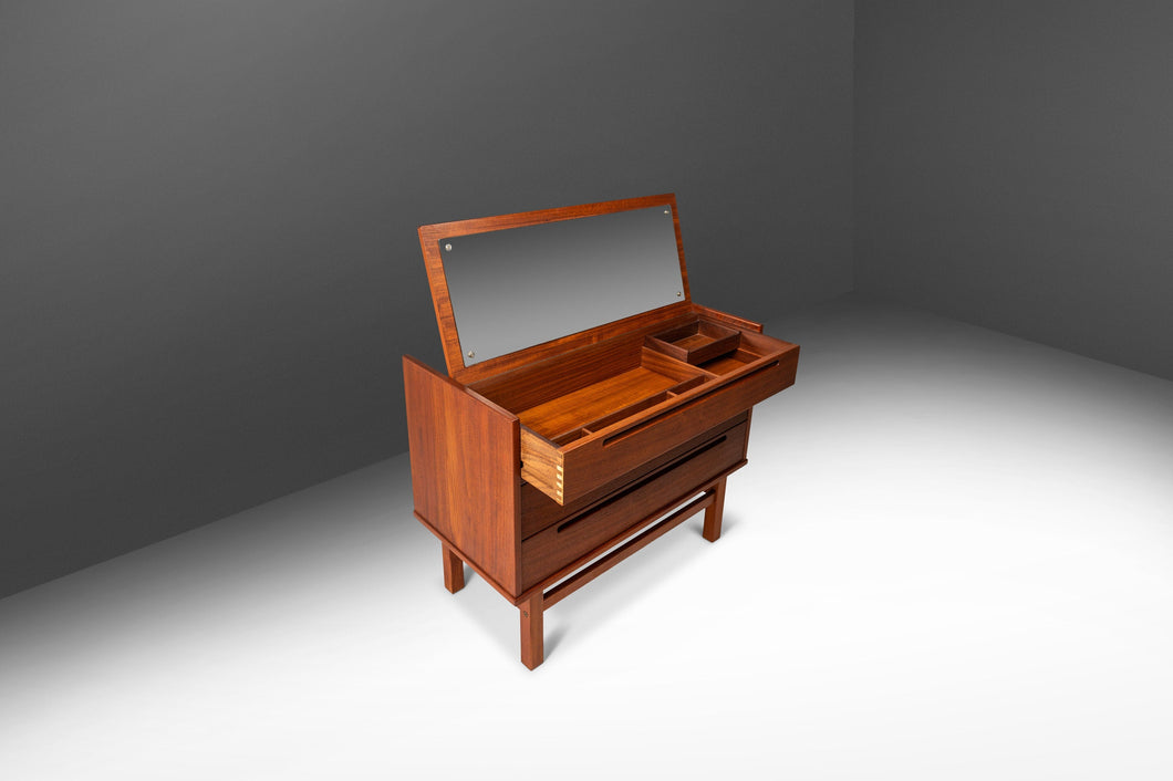 Nils Jonsson Teak Vanity / Dresser for Torring Møbelfabrik Produced by HJN Mobler, Denmark, c. 1960's-ABT Modern