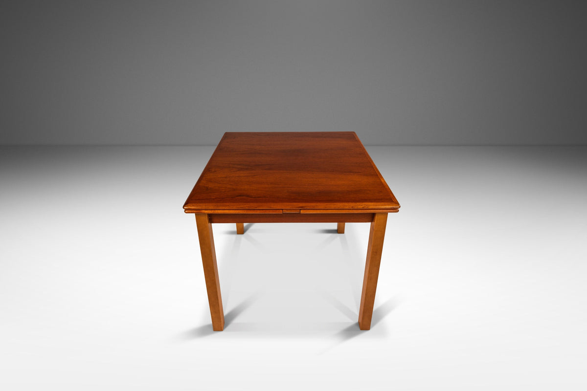 Petite Danish Modern Expansion Dining Table in Teak in the Manner of P