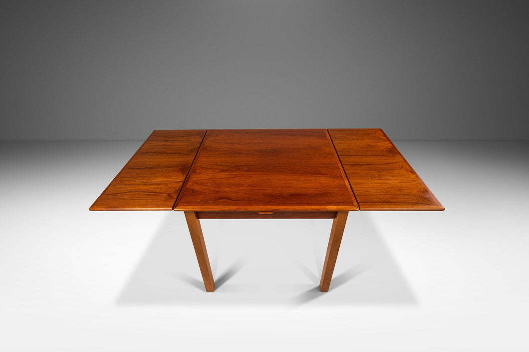 Petite Danish Modern Expansion Dining Table in Teak in the Manner of Poul Hundevad, Denmark, c. 1970s-ABT Modern