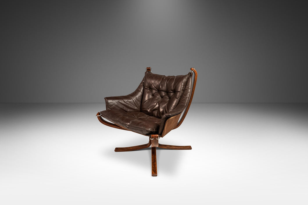 Rare Mid-Century Modern Winged Falcon Chair in Original Leather by Sigurd Ressel for Vatne Møbler, Norway, c. 1970's-ABT Modern