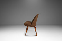 Load image into Gallery viewer, Set of Four (4) Early Mid-Century Modern Model 72C Armless Executive Chairs in New Bouclé by Eero Saarinen for Knoll, USA, c. 1967-ABT Modern

