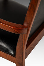 Load image into Gallery viewer, Set of Four (4) Restored Mid-Century Modern High-Back Dining Chairs in Walnut &amp; Vinyl by Milo Baughman for Dillingham, USA, c. 1960s-ABT Modern
