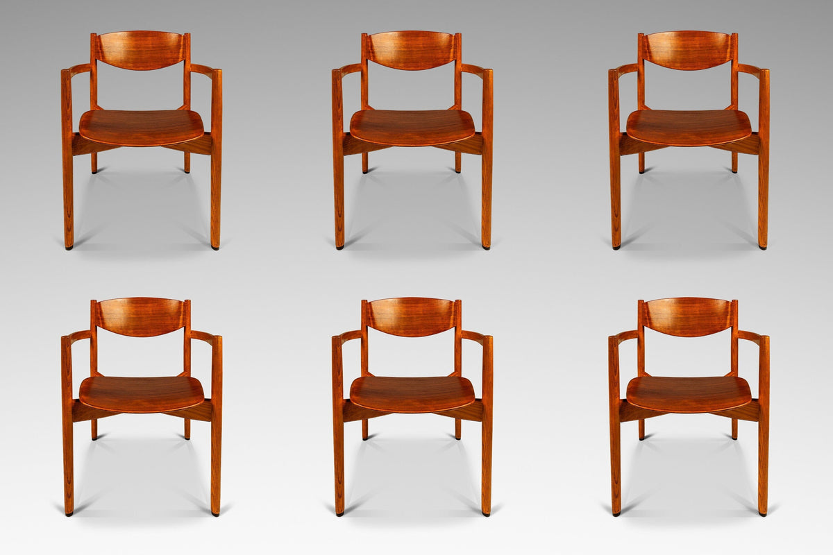Set of Six (6) Mid-Century Modern Stacking General Purpose Chairs in O