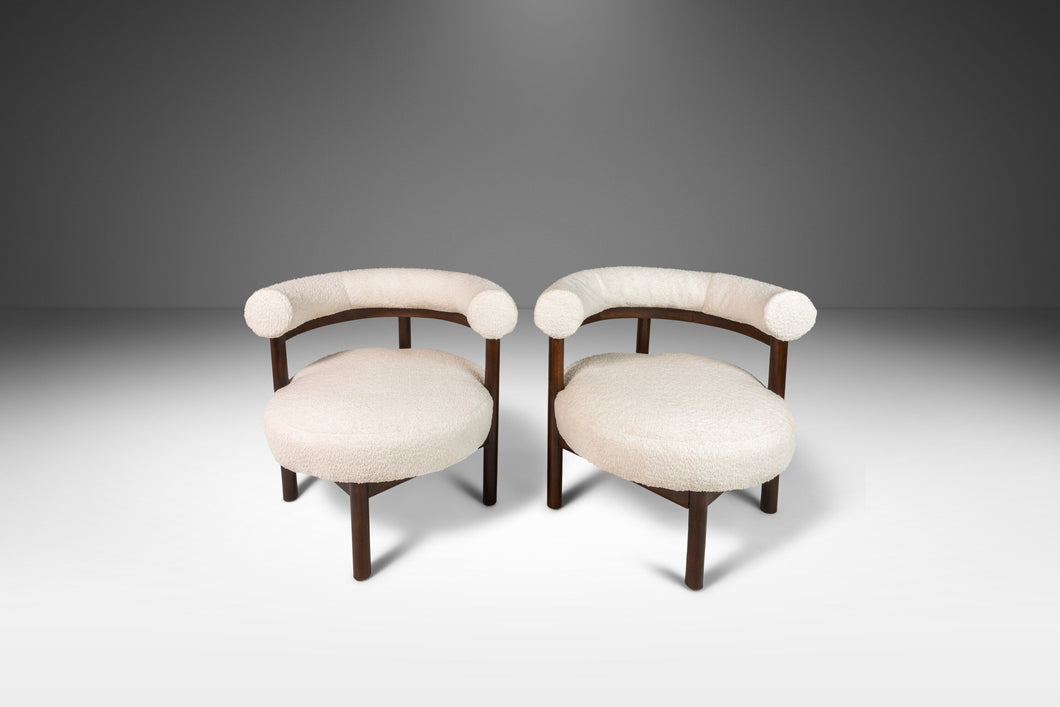 Set of Two ( 2 ) Barrel Back Lounge Chairs in Walnut & White Bouclé After Nanna Ditzel, USA, c. 1968-ABT Modern