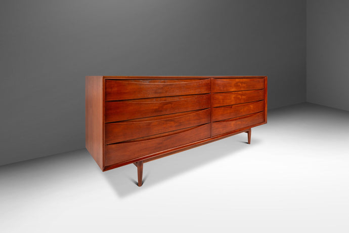 Set of Two (2) Danish Modern 8-Drawer 'Triennale' Mod. L-32-6 Dressers in Teak, by Arne Vodder for Sibast Mobler, Denmark, c. 1950s-ABT Modern