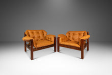 Load image into Gallery viewer, Set of Two ( 2 ) Mid-Century Modern &#39;Amazonas&#39; Lounge Chairs in Rosewood &amp; Leather by Jean Gillon for Italma, Brazil, c. 1970s
