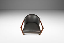 Load image into Gallery viewer, Mid-Century Danish Modern Lounge Tub Barrel Chair in Walnut &amp; Original Vinyl After Finn Andersen, USA, c. 1960s
