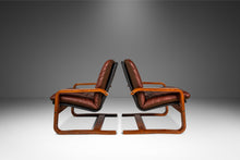 Load image into Gallery viewer, Set of Two (2) Scandinavian Modern Bentwood Lounge Chairs in the Manner of Ingmar Relling, Scandinavia, c. 1980s
