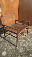 Load and play video in Gallery viewer, Rare Mid-Century Modern Armchair in Original Condition in Oak &amp; Rush by Mel Smilow for Smilow-Thielle, USA, c. 1950s
