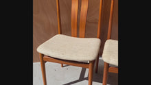 Load and play video in Gallery viewer, Set of Four ( 4 ) Danish Modern Dining Chairs in Teak w/ Original Oatmeal Knit Fabric by Vamdrup Stolefabrik, Denmark, c. 1960&#39;s
