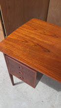 Load and play video in Gallery viewer, Petite Danish Mid-Century Modern Six-Drawer Writers Desk in Teak with Built-In Storage Shelves, Denmark, c. 1960s
