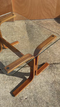 Load and play video in Gallery viewer, Mid-Century Scandinavian Modern "Siesta" Occasional / Side Table in Beech w/ Glass Top by Ingmar Relling for Westnofa, Norway, c. 1970s
