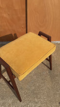 Load and play video in Gallery viewer, Original Piano Bench in Walnut &amp; Velour for the Baldwin Acrosonic Spinet Piano by Manual Arts, USA, c. 1960s
