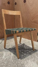 Load and play video in Gallery viewer, Mid-Century Modern Model 666 Side Chair in Birch &amp; Green Strapping by Jens Risom for Knoll, USA, c. 1950&#39;s
